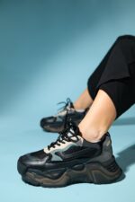 اسنیکر زنانه لاوی شووز luvishoes با کد 210-60124